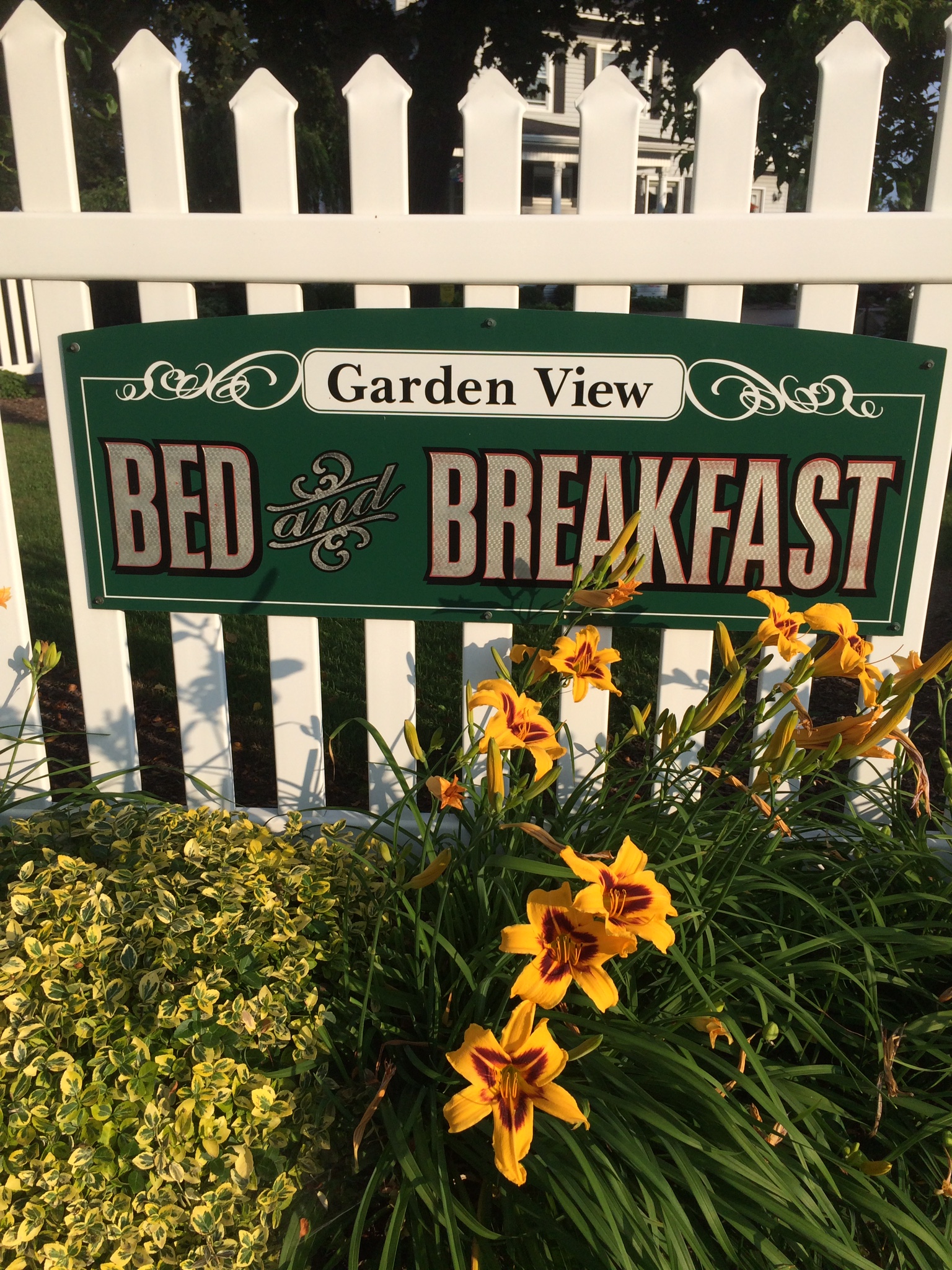 Gardenview Bed and Breakfast signs